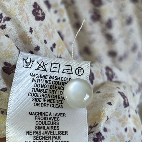 Adrianna Papell Purple Floral Blouse with White Collar - Picture 6 of 6